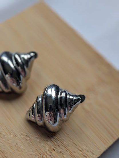 Boucle d'oreille coquillage argentée acier inoxydable