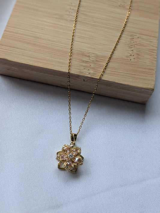 Collier Tournant Fleur — Doré & Strass Rose