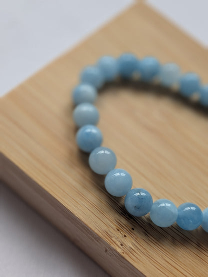 🌿 Bracelet en Aigue marine – Élégance Naturelle & Harmonie