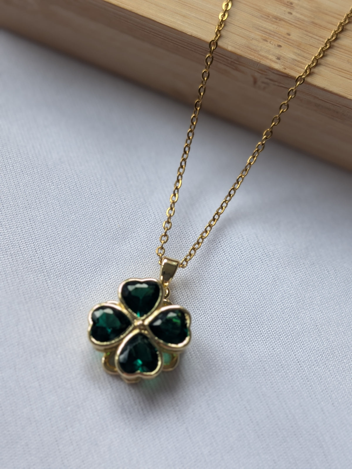 Collier Tournant Tréfles — Doré & Vert