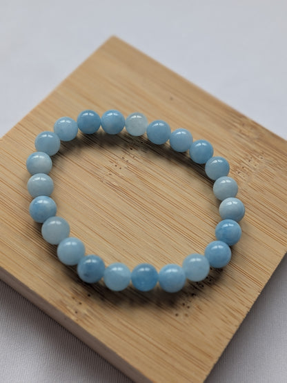 🌿 Bracelet en Aigue marine – Élégance Naturelle & Harmonie