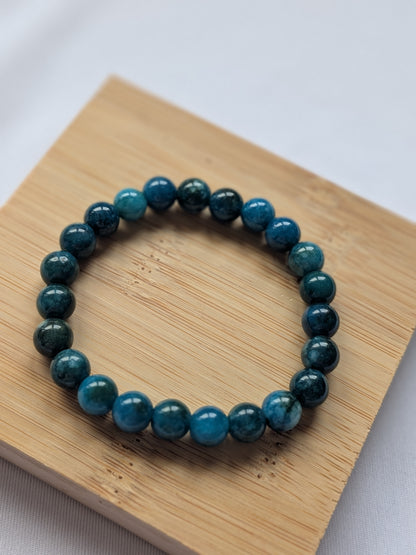 🌿 Bracelet en Apatite – Élégance Naturelle & Harmonie