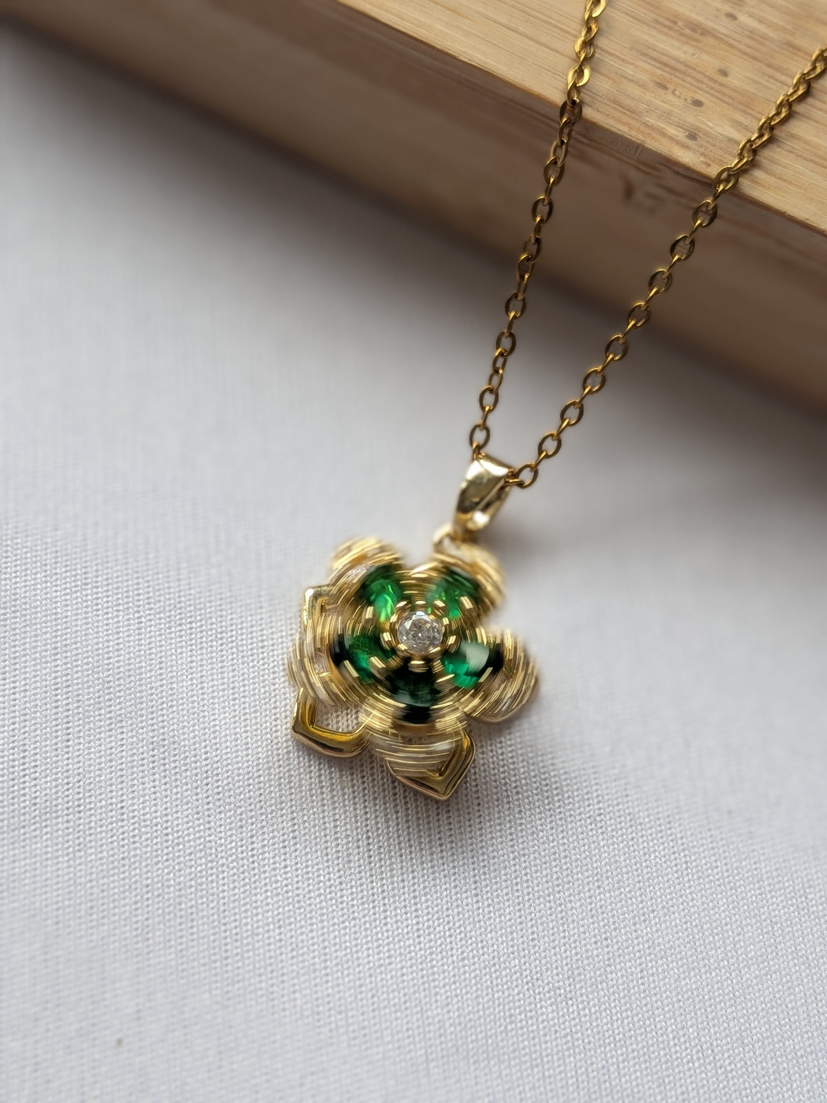 Collier Tournant Fleur — Doré & Vert