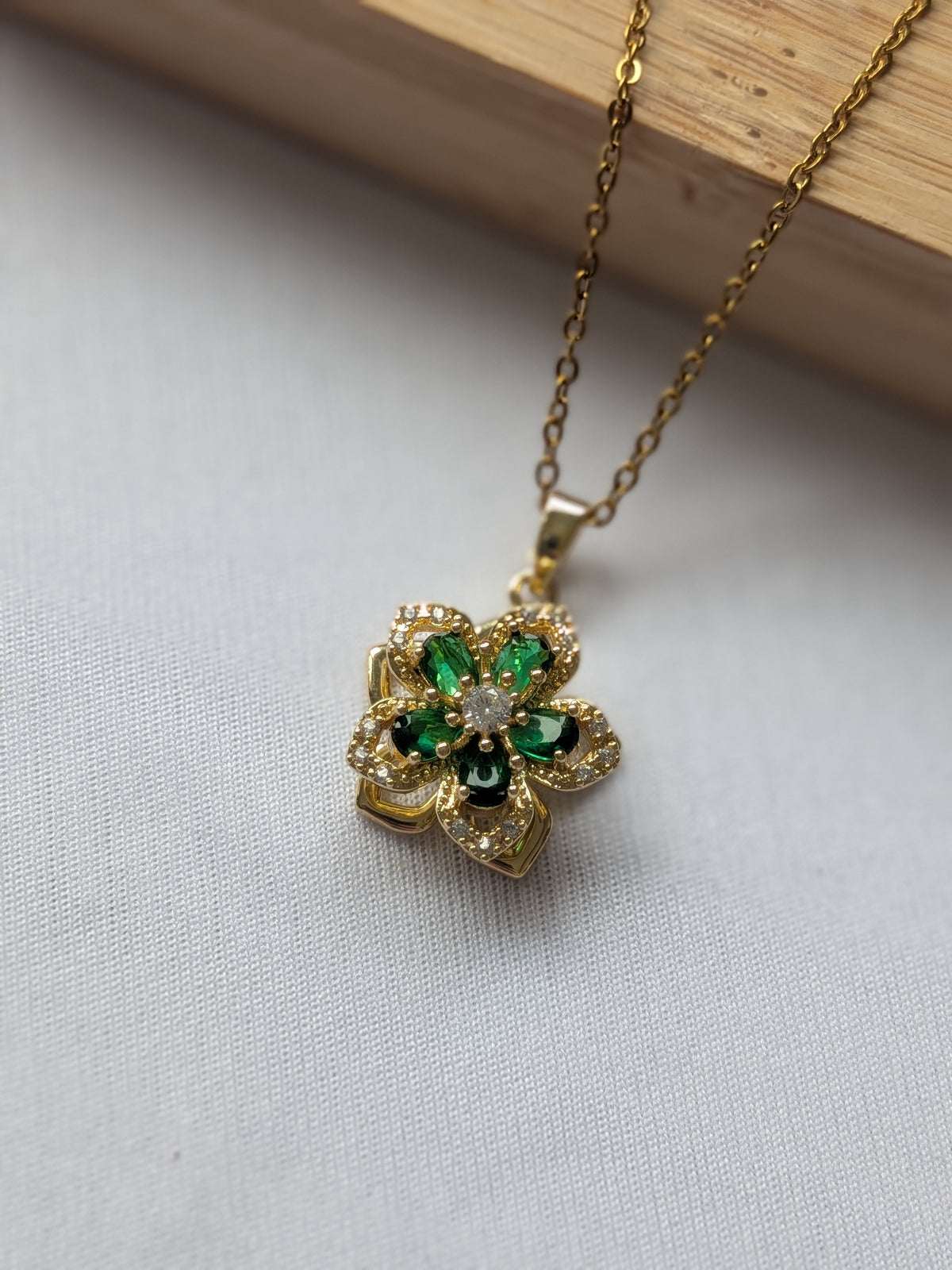 Collier Tournant Fleur — Doré & Vert