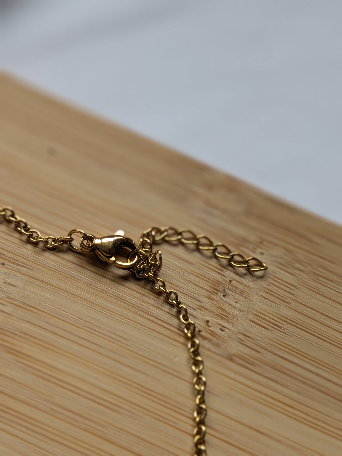 Bracelet lotus dorée - acier inoxydable