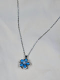 Collier Pendentif Fleur Tournante en Acier inoxydable